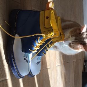 Docs. ~ Ice Princess ladies 10, men’s 9